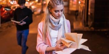 Unveiling the Secrets to Landing a Book Deal with a Major Publisher in 2025 - Cover Image